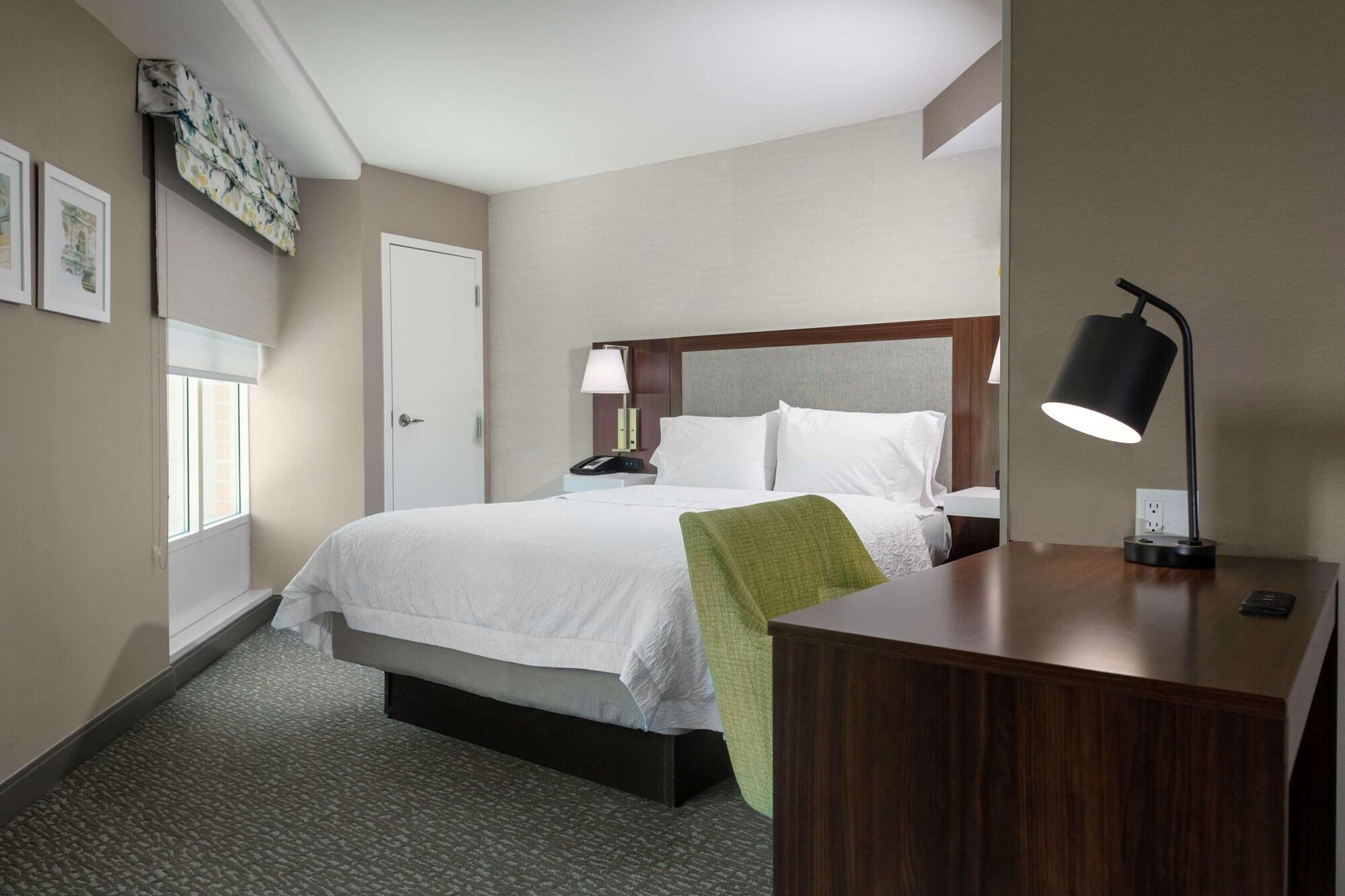 Hampton Inn & Suites Arlington Crystal City Dca Exterior foto