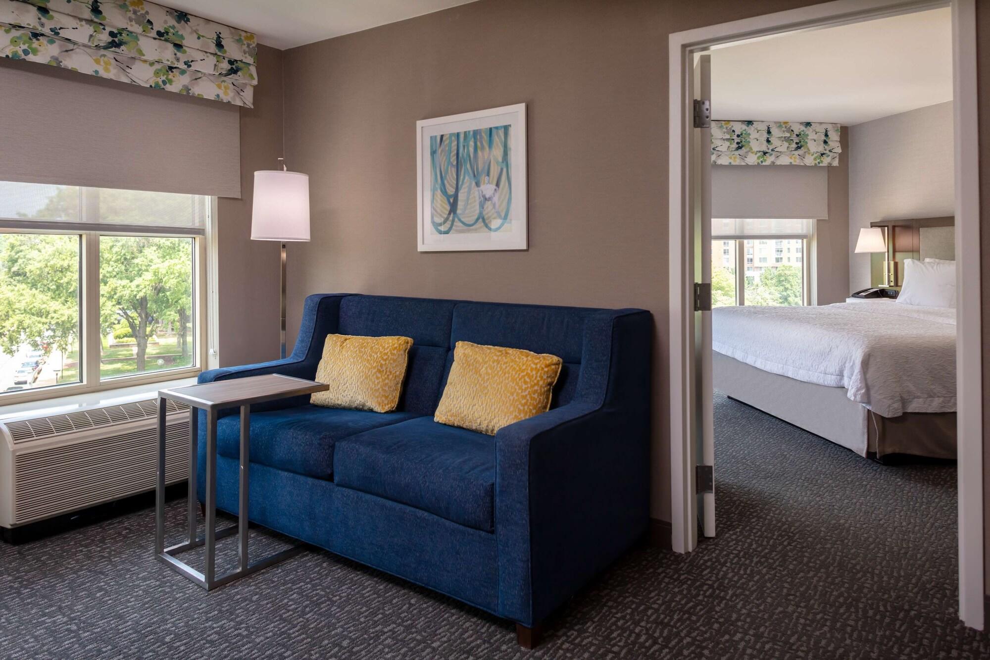 Hampton Inn & Suites Arlington Crystal City Dca Exterior foto