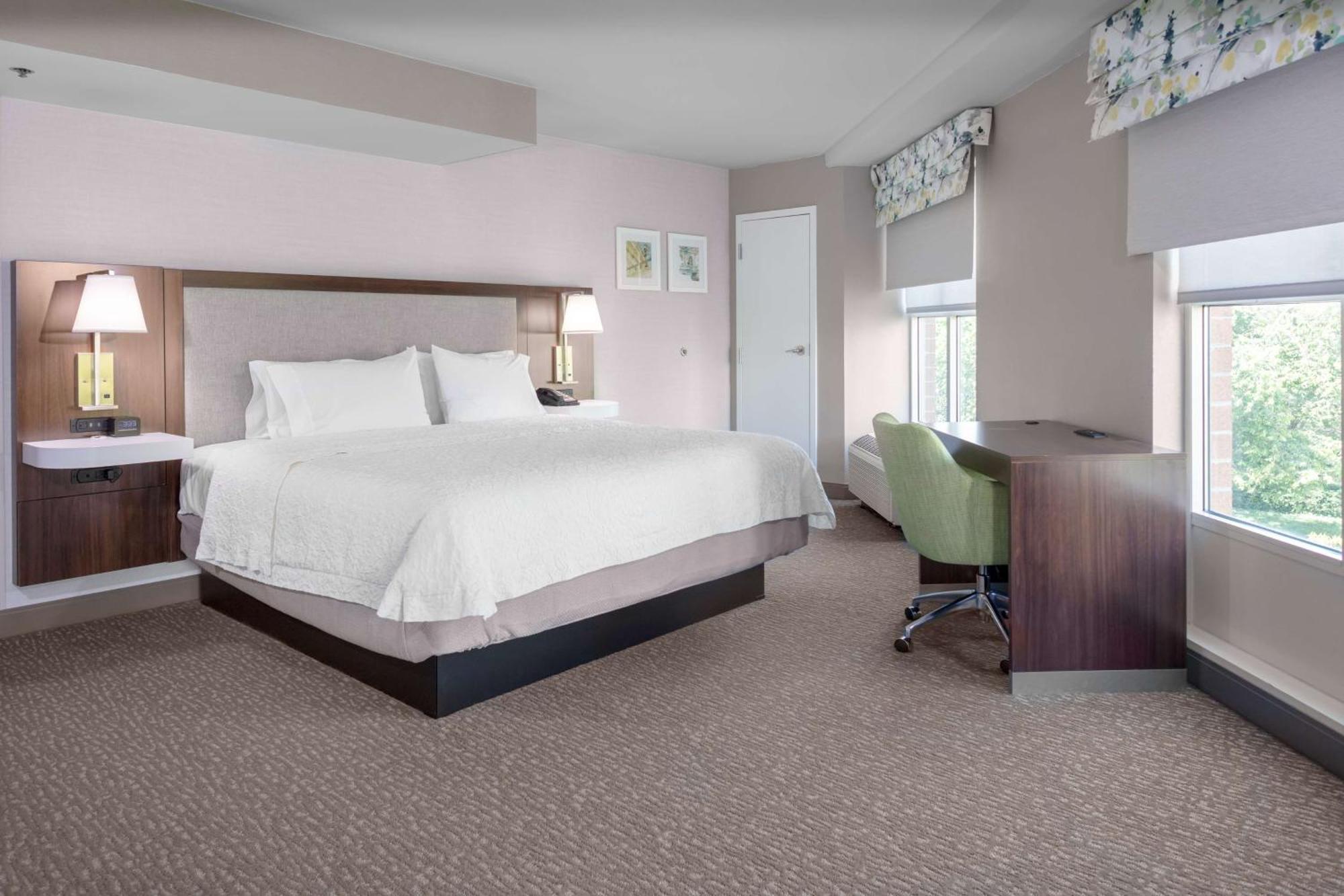 Hampton Inn & Suites Arlington Crystal City Dca Exterior foto
