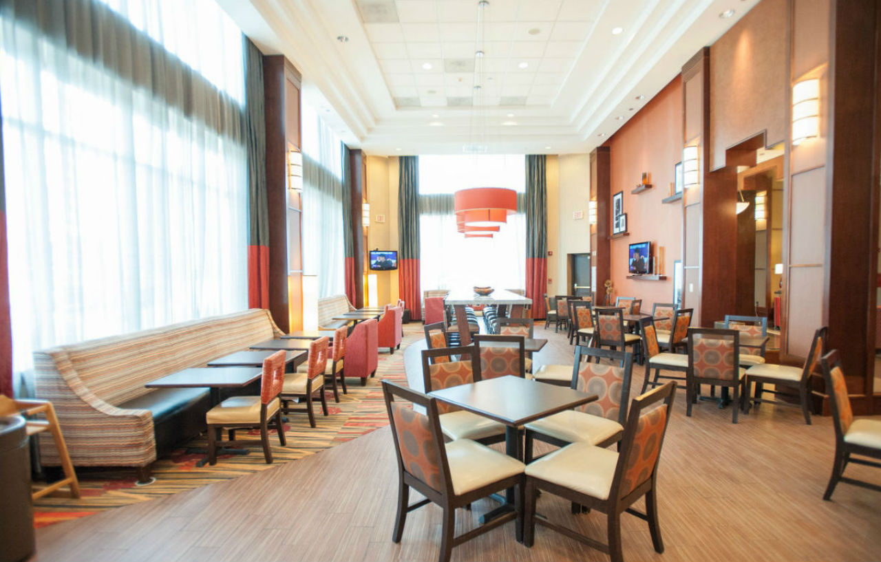 Hampton Inn & Suites Arlington Crystal City Dca Exterior foto